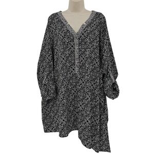 Catherines Shirt Women 4X 30/32W Black Geometric Tunic Top Boho Preppy Dressy
